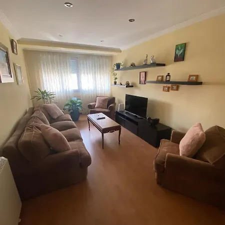 En Y A 2 Minutos De Playa San Lorenzo * Gijon