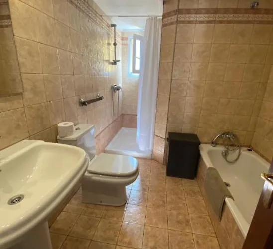 En Y A 2 Minutos De Playa San Lorenzo *